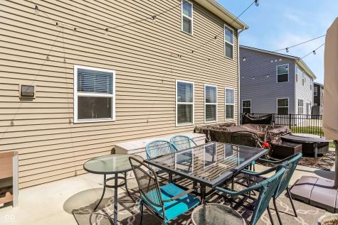 1384 Tanager Way Greenwood IN 46143