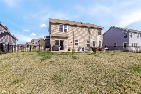 1384 Tanager Way Greenwood IN 46143