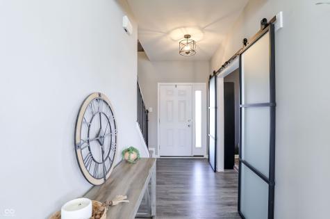1384 Tanager Way Greenwood IN 46143
