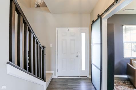 1384 Tanager Way Greenwood IN 46143