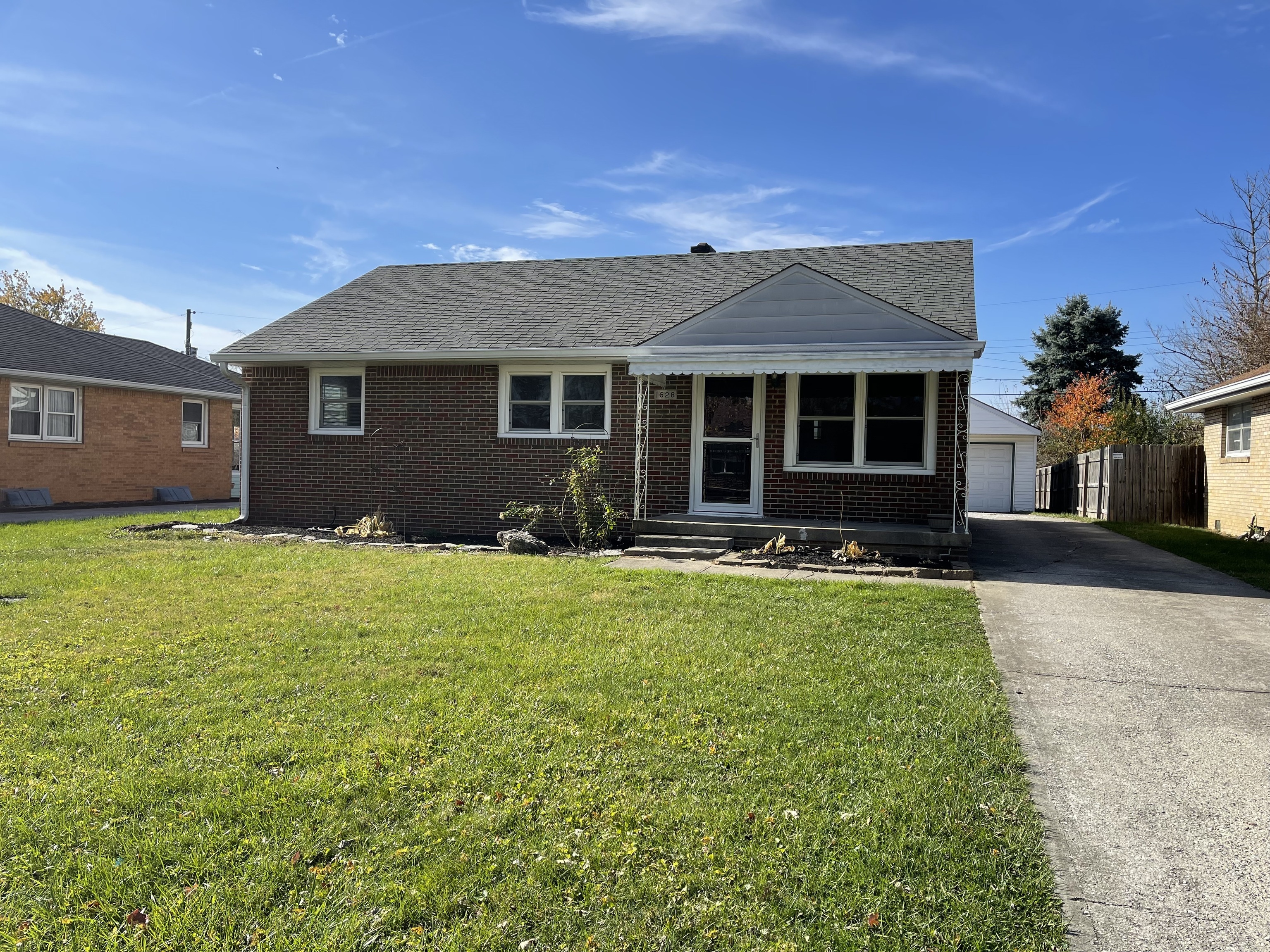 1628 N Coolidge Avenue Indianapolis IN 46219
