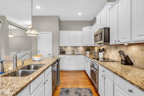 2575 Buckland Street Carmel IN 46032