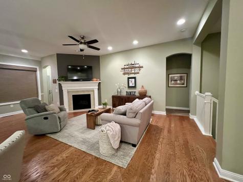 2575 Buckland Street Carmel IN 46032