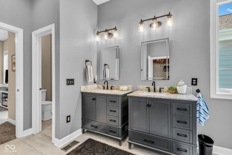 2575 Buckland Street Carmel IN 46032