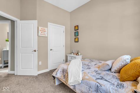 2575 Buckland Street Carmel IN 46032