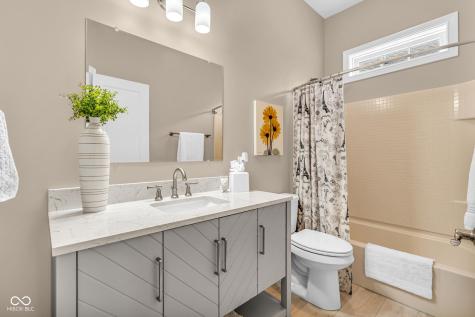 2575 Buckland Street Carmel IN 46032