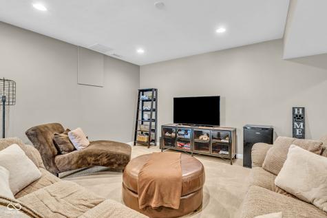 2575 Buckland Street Carmel IN 46032