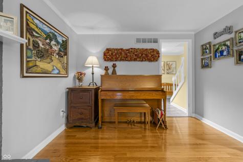 9135 Rymark Drive Indianapolis IN 46250