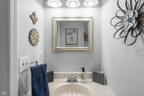 9135 Rymark Drive Indianapolis IN 46250