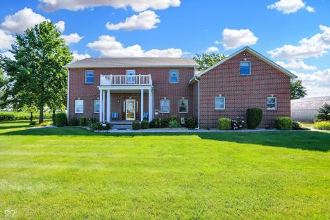 7325 N 250 E Columbus IN 47203