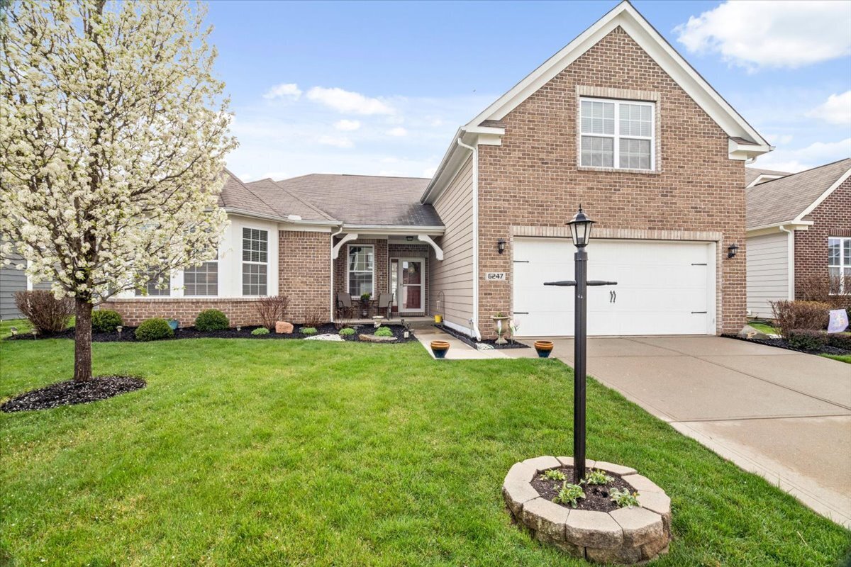 6247 Silver Leaf Drive Zionsville IN 46077