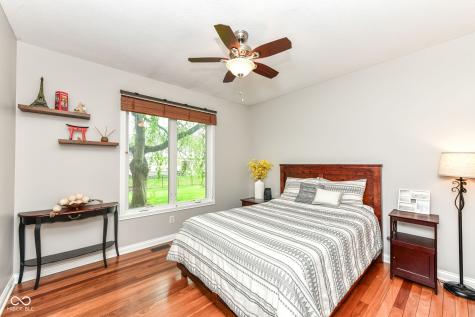 5251 Cheyenne Moon Carmel IN 46033