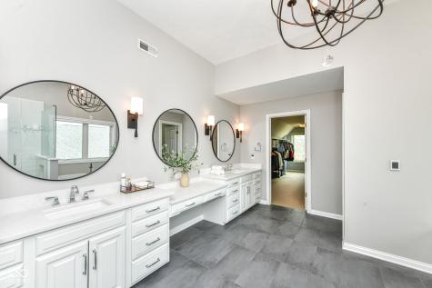 5251 Cheyenne Moon Carmel IN 46033