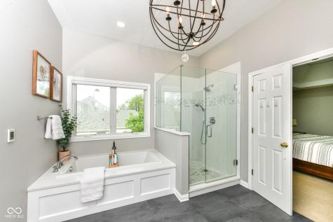 5251 Cheyenne Moon Carmel IN 46033