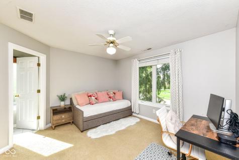 5251 Cheyenne Moon Carmel IN 46033