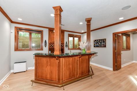 5251 Cheyenne Moon Carmel IN 46033