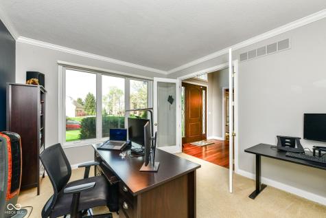 5251 Cheyenne Moon Carmel IN 46033