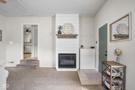 758 N Cherry Street Columbus IN 47201