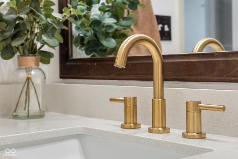 758 N Cherry Street Columbus IN 47201