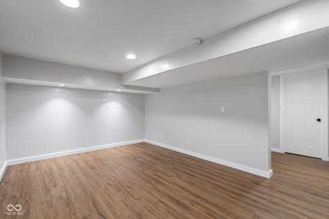 758 N Cherry Street Columbus IN 47201