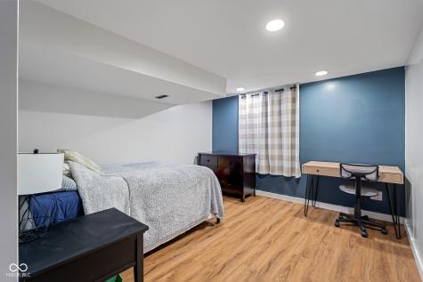 758 N Cherry Street Columbus IN 47201