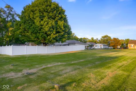 758 N Cherry Street Columbus IN 47201