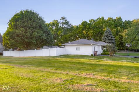 758 N Cherry Street Columbus IN 47201