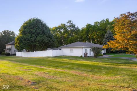 758 N Cherry Street Columbus IN 47201