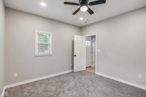 2437 Coyner Avenue Indianapolis IN 46218