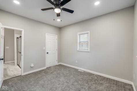 2437 Coyner Avenue Indianapolis IN 46218