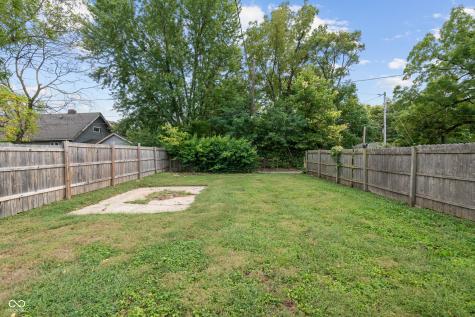 2437 Coyner Avenue Indianapolis IN 46218