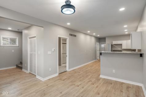 2437 Coyner Avenue Indianapolis IN 46218