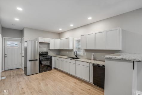 2437 Coyner Avenue Indianapolis IN 46218