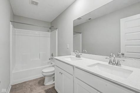 17255 Seaboard Place Noblesville IN 46060