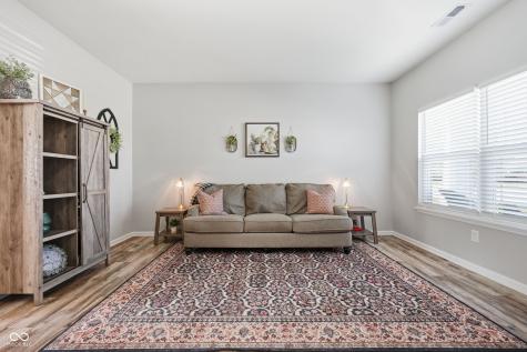 211 Thistlewood Drive Greenfield IN 46140