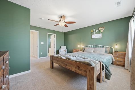 211 Thistlewood Drive Greenfield IN 46140