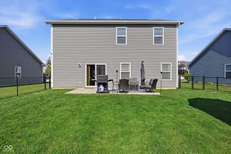 211 Thistlewood Drive Greenfield IN 46140