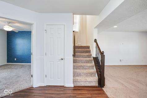 992 Cherry Tree Lane Greenwood IN 46143