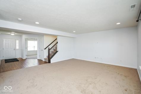 992 Cherry Tree Lane Greenwood IN 46143