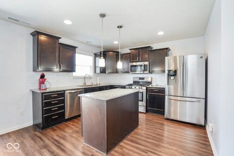 992 Cherry Tree Lane Greenwood IN 46143
