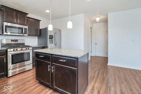992 Cherry Tree Lane Greenwood IN 46143