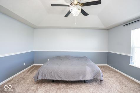 992 Cherry Tree Lane Greenwood IN 46143