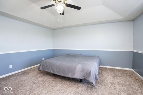 992 Cherry Tree Lane Greenwood IN 46143