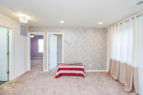 992 Cherry Tree Lane Greenwood IN 46143