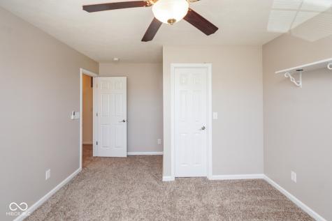 992 Cherry Tree Lane Greenwood IN 46143