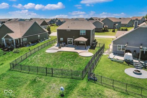 992 Cherry Tree Lane Greenwood IN 46143