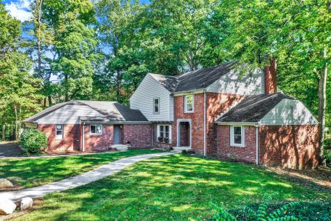 5533 Overbrook Circle Indianapolis IN 46226