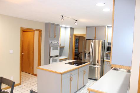 7577 Ballinshire S Indianapolis IN 46254