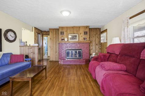 3850 S 150 W Columbus IN 47201