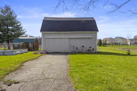 3850 S 150 W Columbus IN 47201